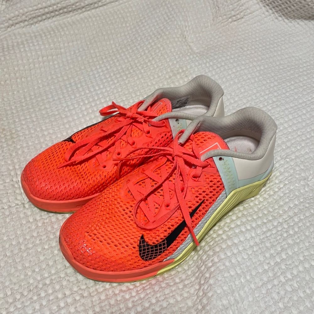 Nike Metcon 6 women’s size 9